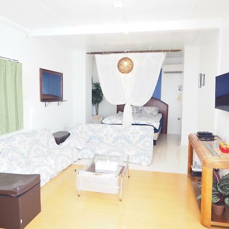 Holiday Homes Tsuboya 2Nd Наха Екстериор снимка