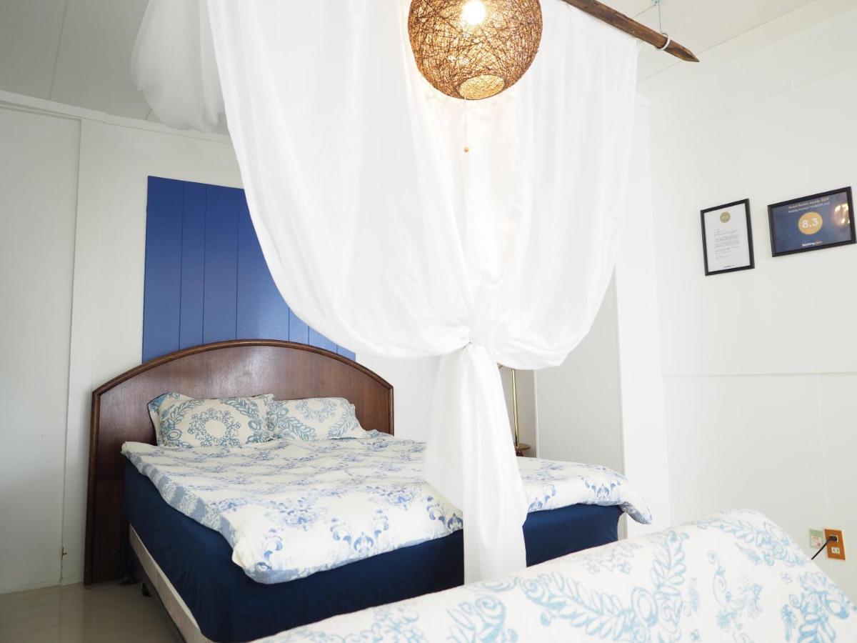 Holiday Homes Tsuboya 2Nd Наха Екстериор снимка